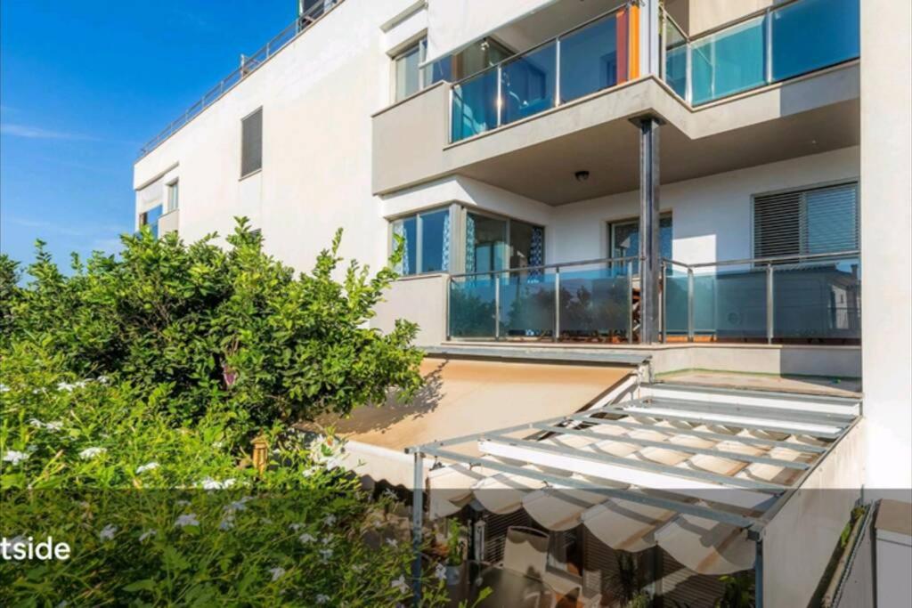 Syrenah Apartment In Can Picafort カン・ピカフォルト エクステリア 写真